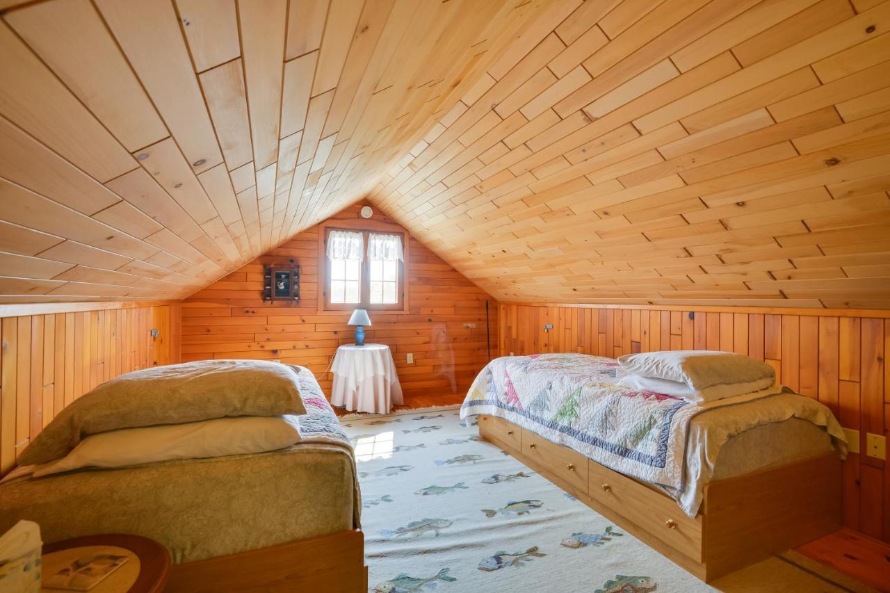 Warm And Cozy Clayton Cabin Near St Lawrence River! エクステリア 写真