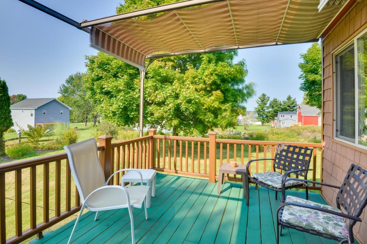 Warm And Cozy Clayton Cabin Near St Lawrence River! エクステリア 写真