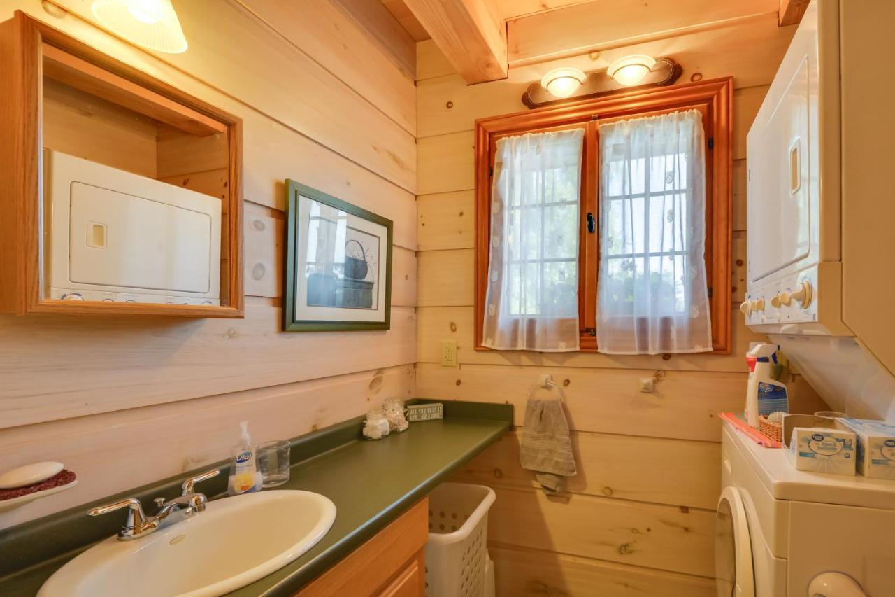 Warm And Cozy Clayton Cabin Near St Lawrence River! エクステリア 写真