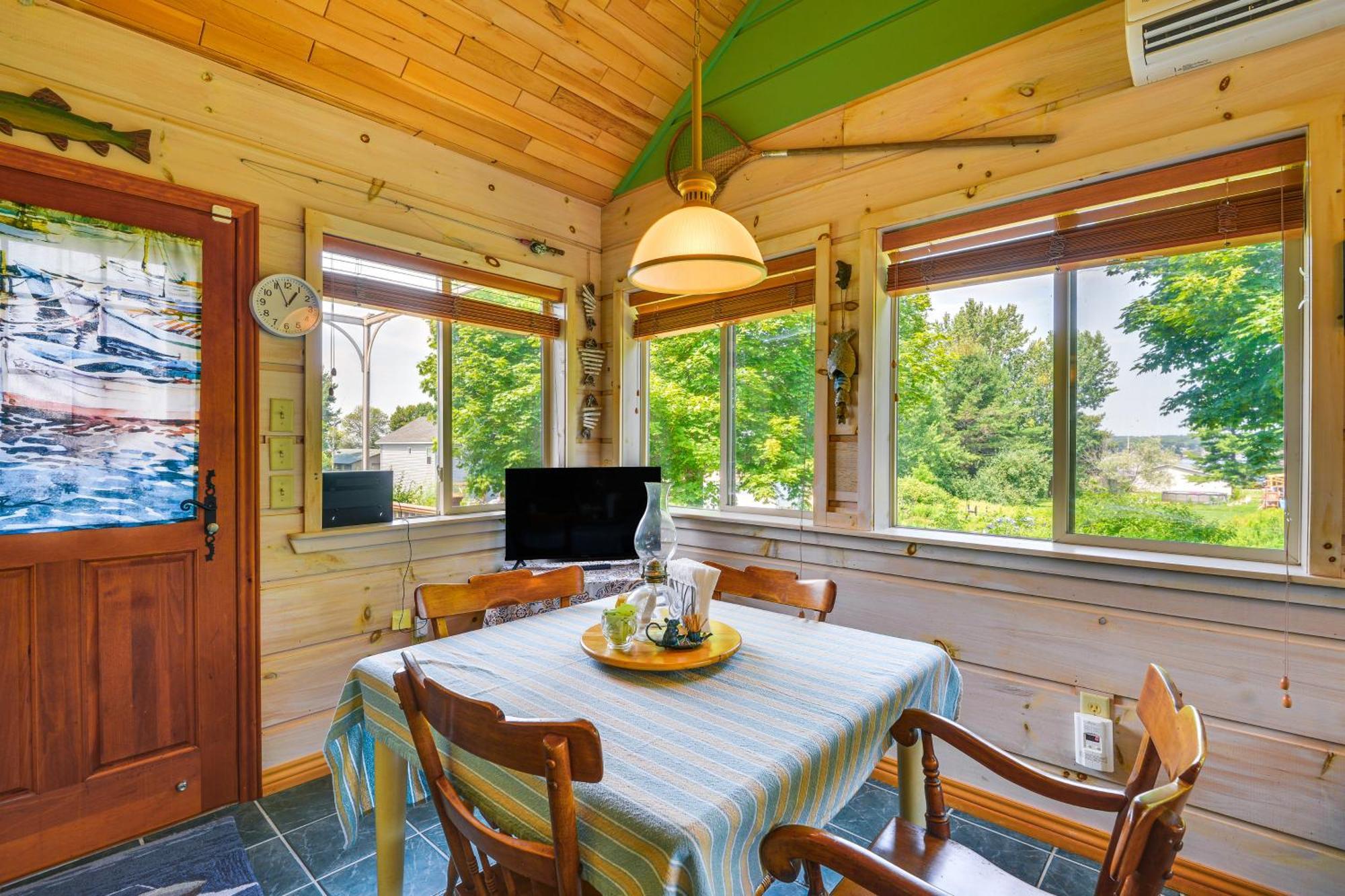 Warm And Cozy Clayton Cabin Near St Lawrence River! エクステリア 写真
